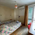 Anna Oda ve Kahvaltı 3*