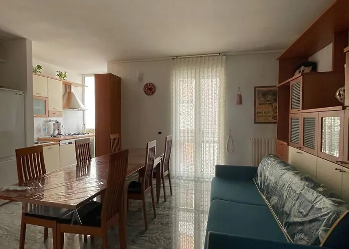 住宿加早餐酒店 Anna 3*